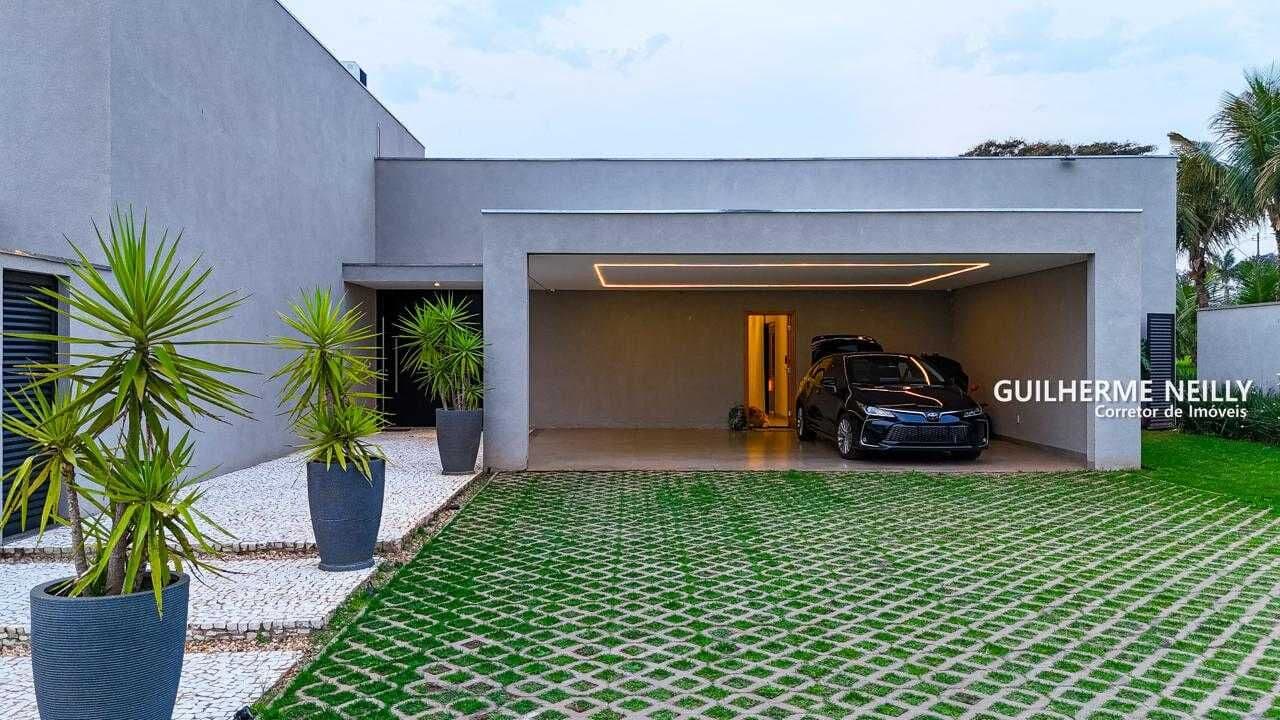 Casa no Condomínio Cortina D1ampezzo