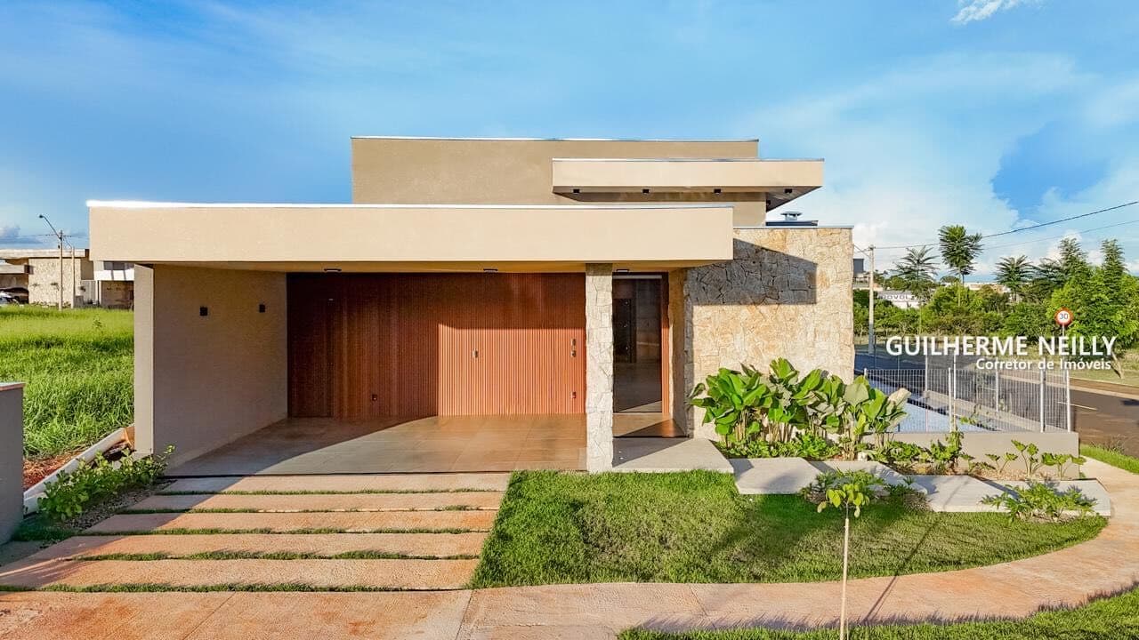 Casa no Condomínio Botanic