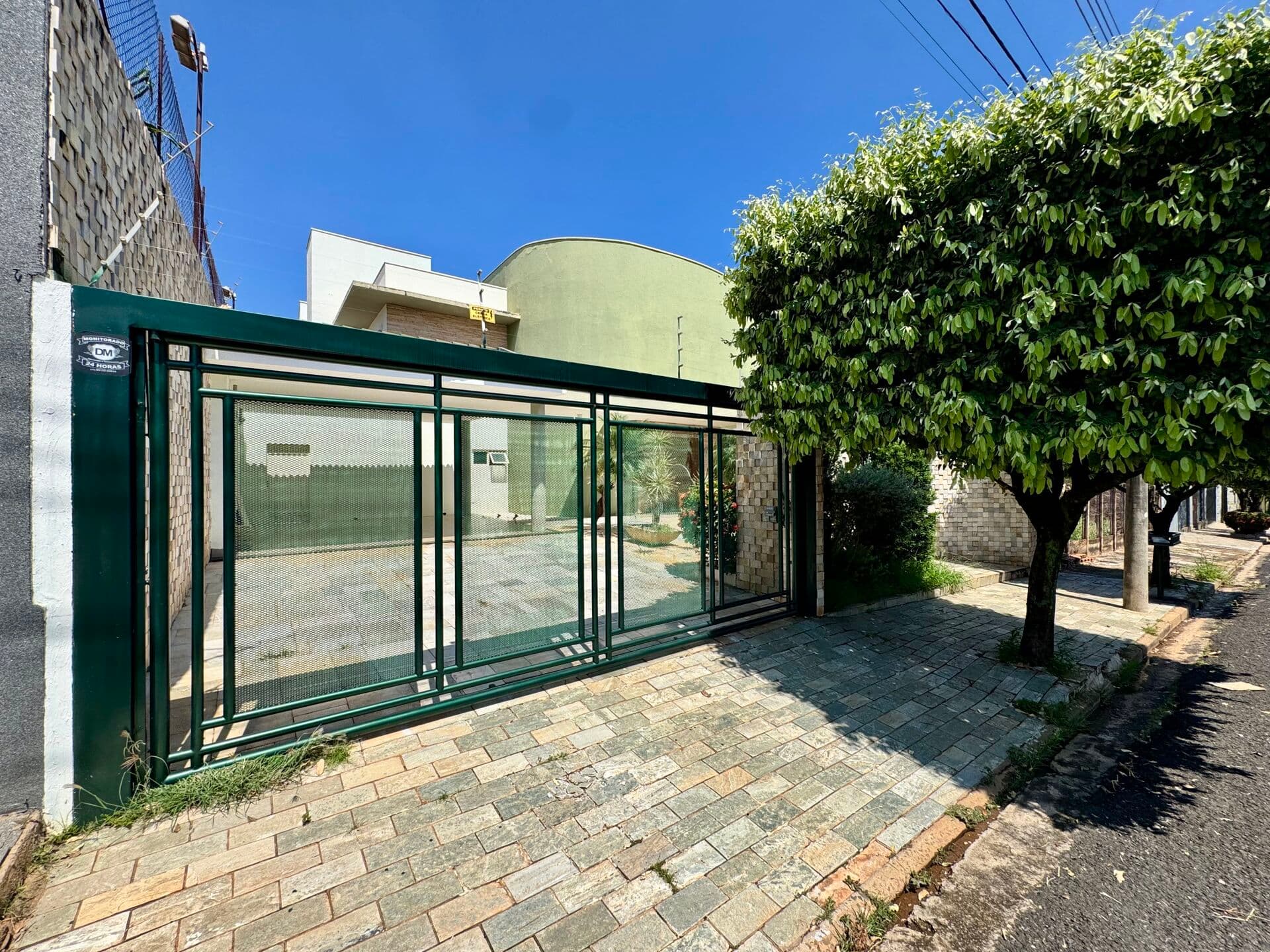 Casa a venda no Jardim Tarraf 1