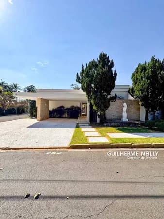 Casa no condmínio Débora Cristina