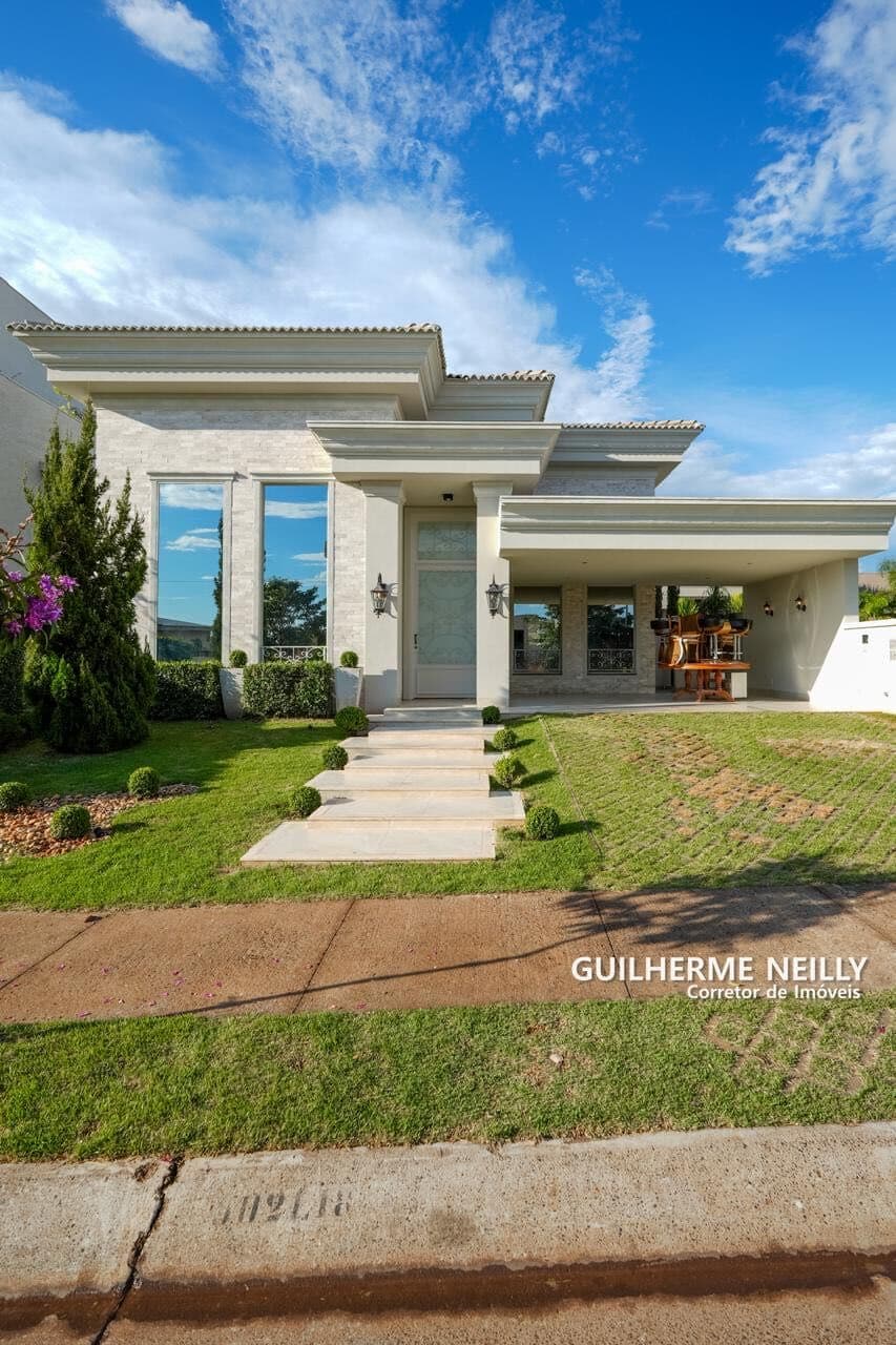 Casa no Condomínio Quinta do Golfe Jardins