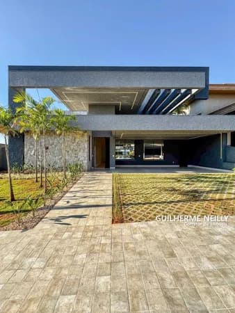 Casa no Condomínio Golden Park