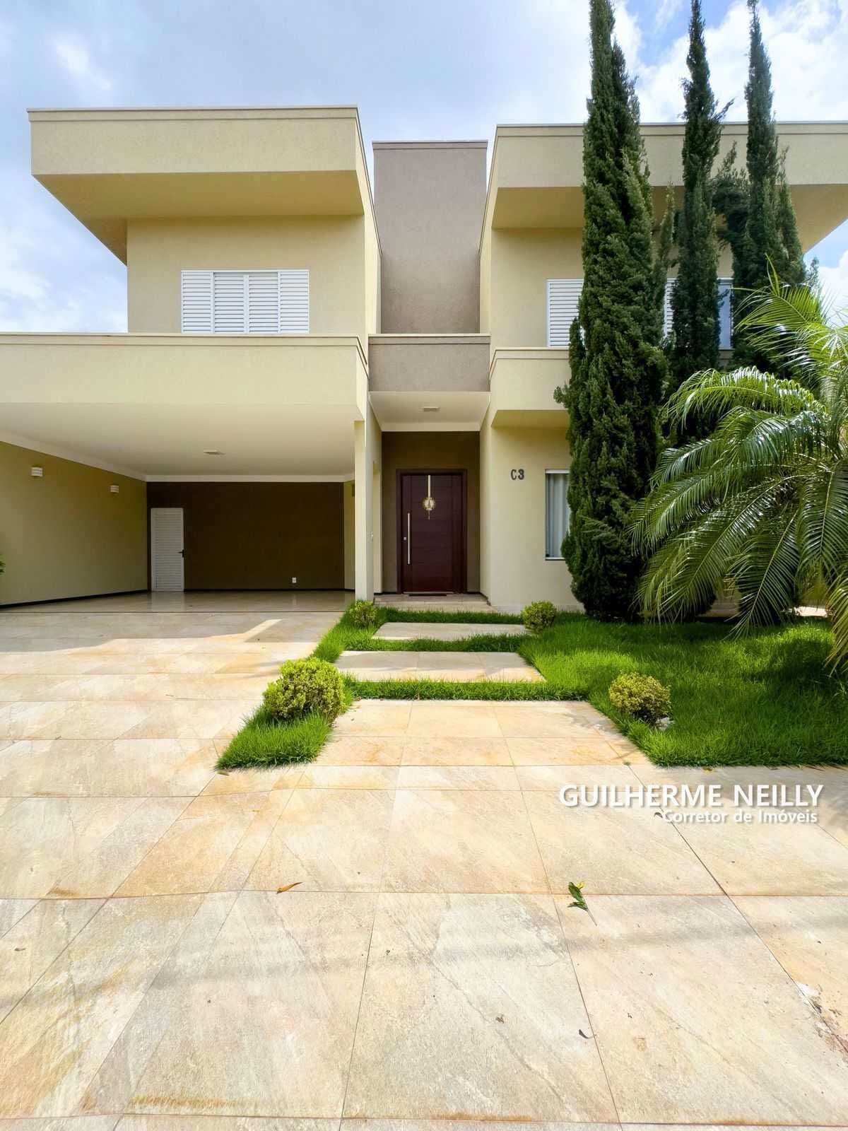 Casa no Condomínio Damha IV