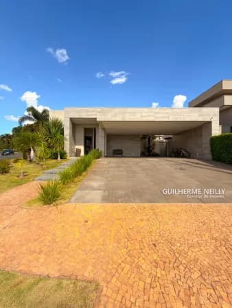 Casa no Condomínio Golden Park