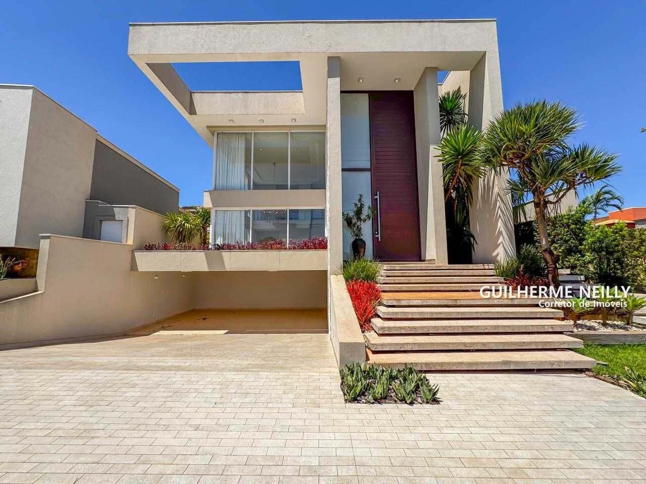 Casa no Condomínio Damha V
