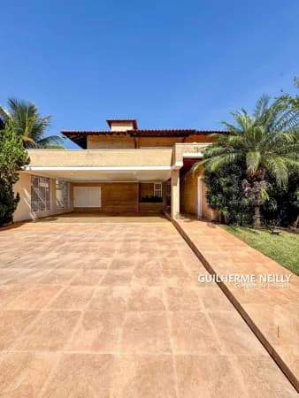 Casa no Condomínio Village Santa Helena