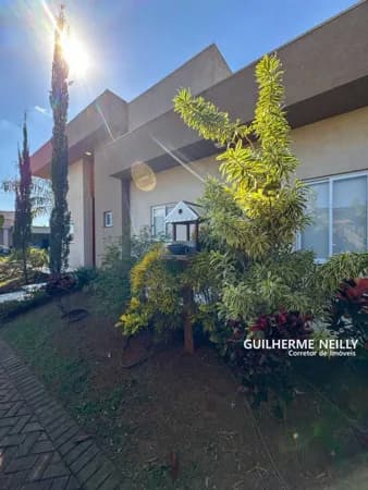 Casa no Condomínio Quinta do Lago I