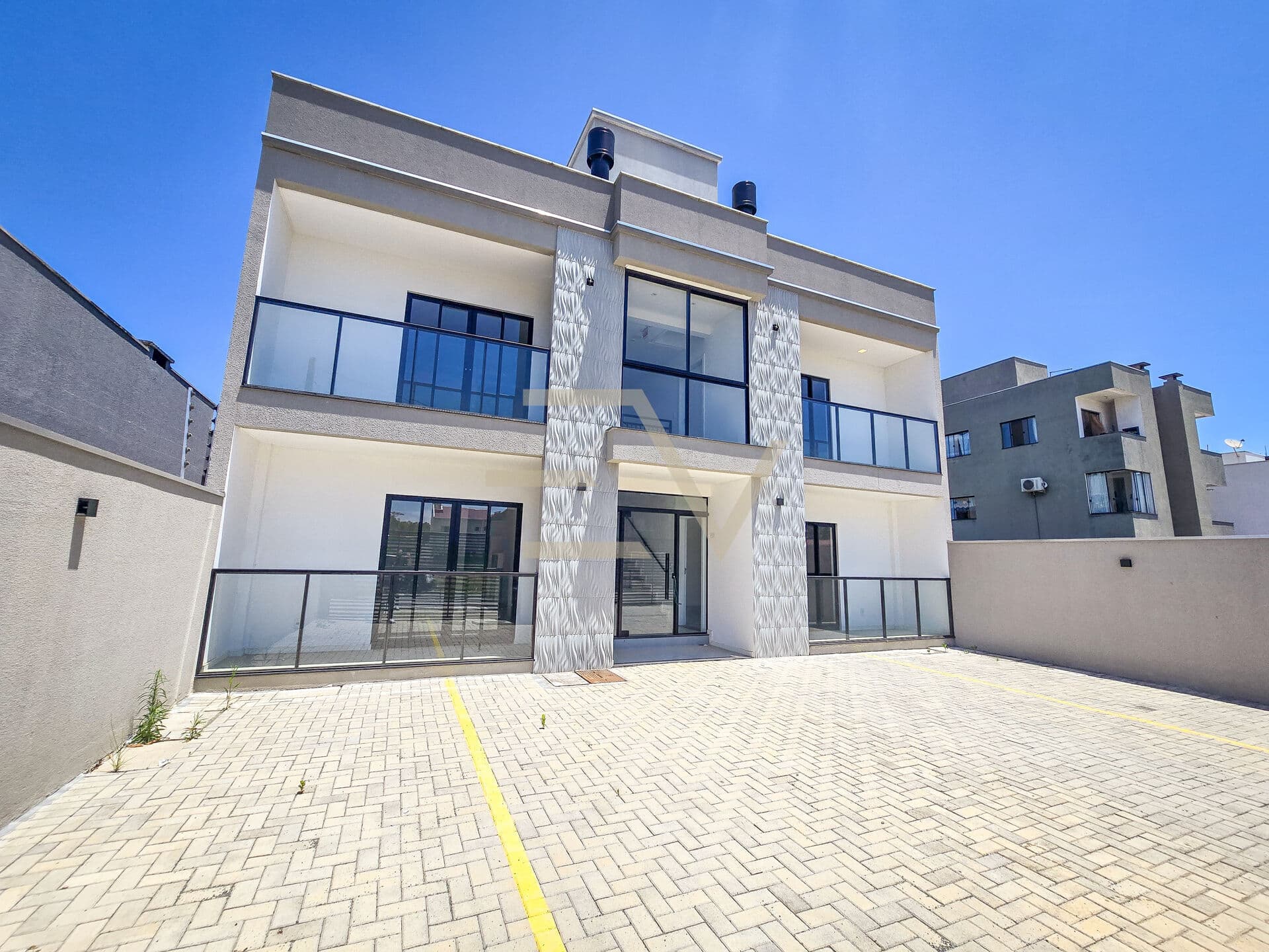 Apartamento moderno 3 dormitórios no Itacolomi