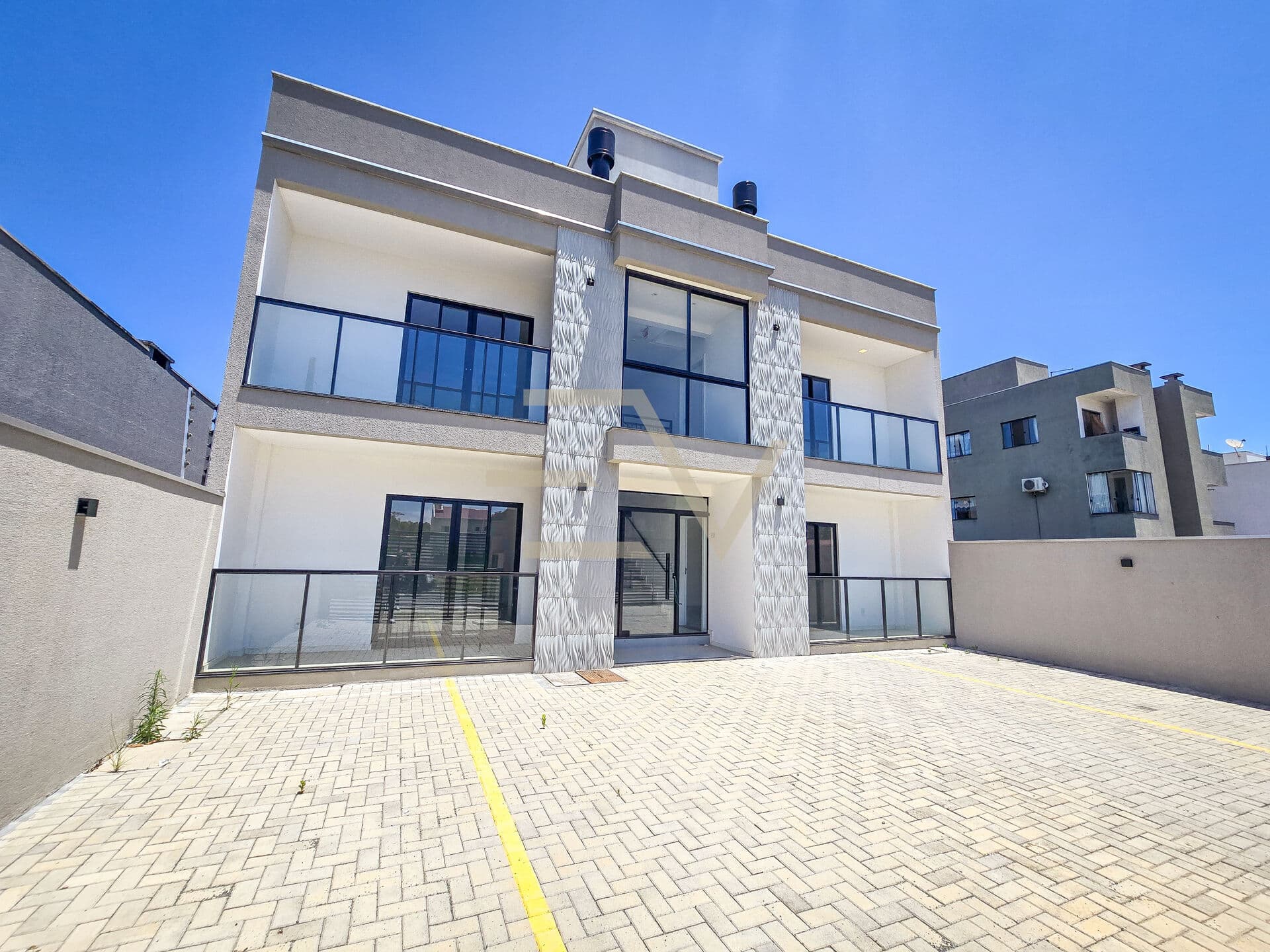 Apartamento moderno 3 dormitórios no Itacolomi