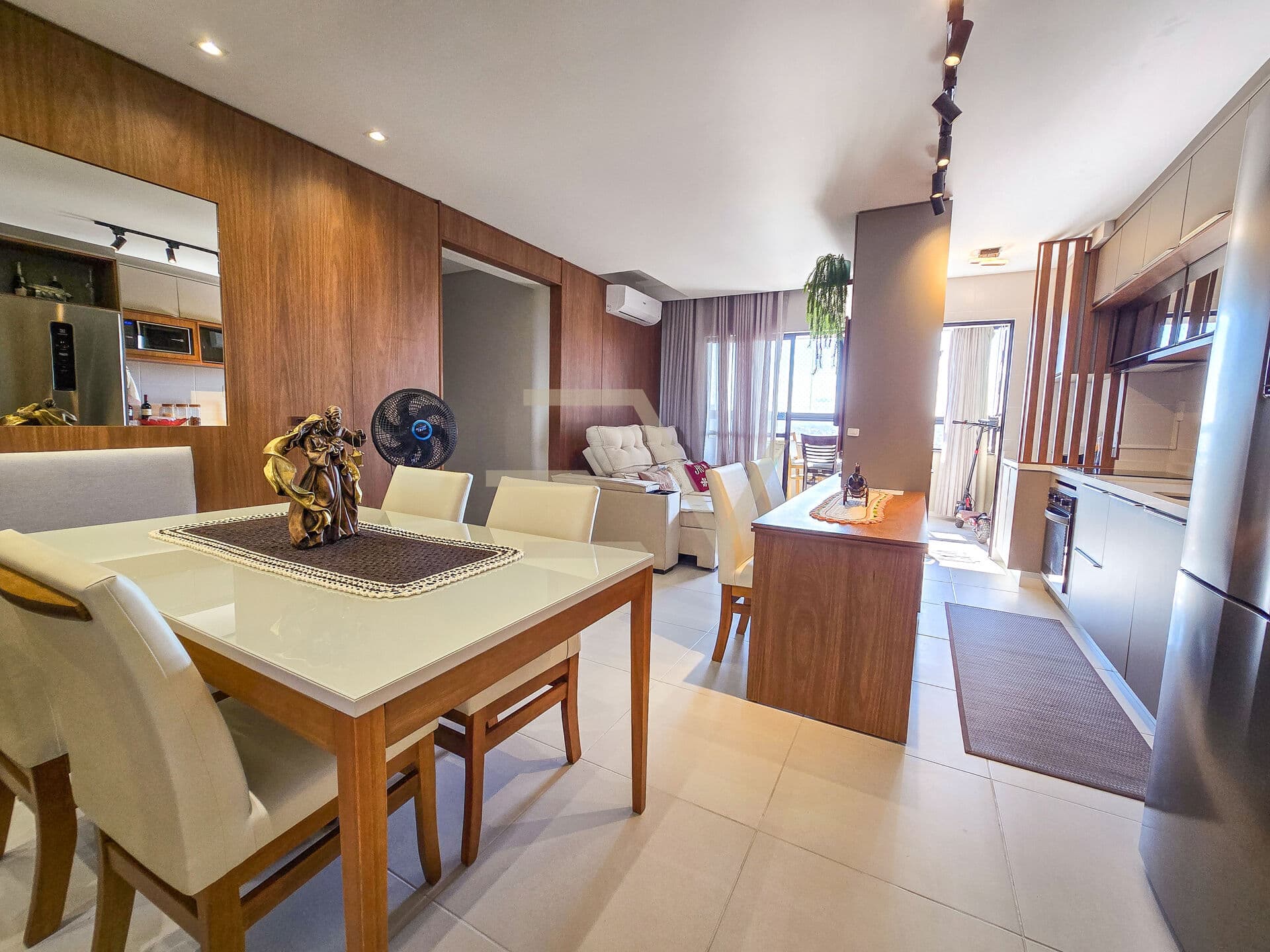 Apartamento Vista Mar, 3 dormitórios, na Armação
