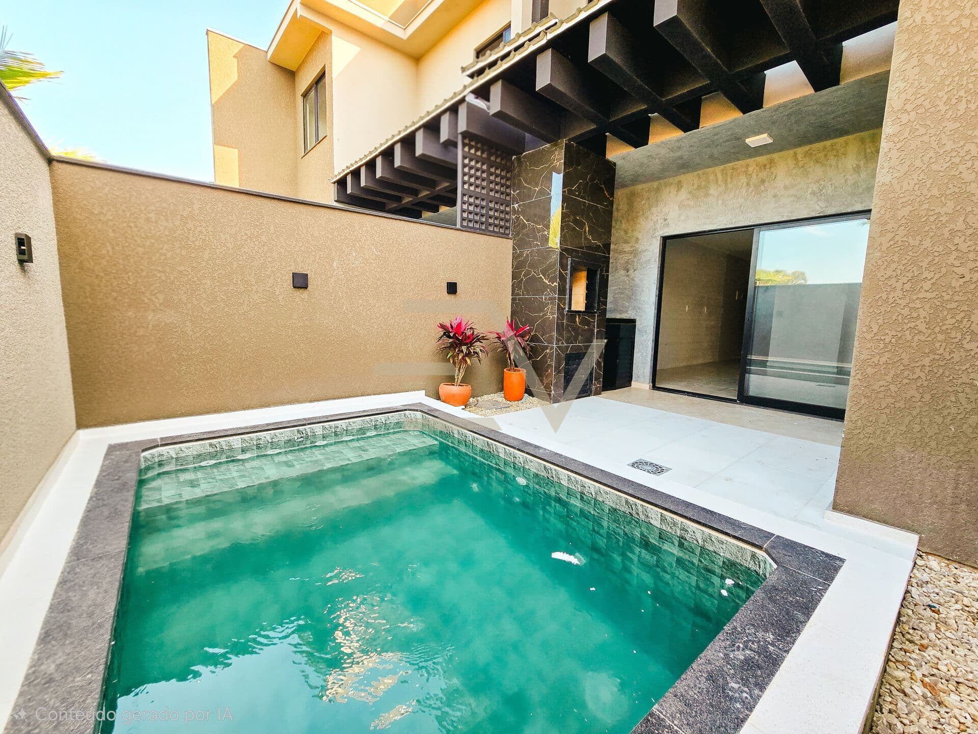 Sobrado com piscina Itajuba