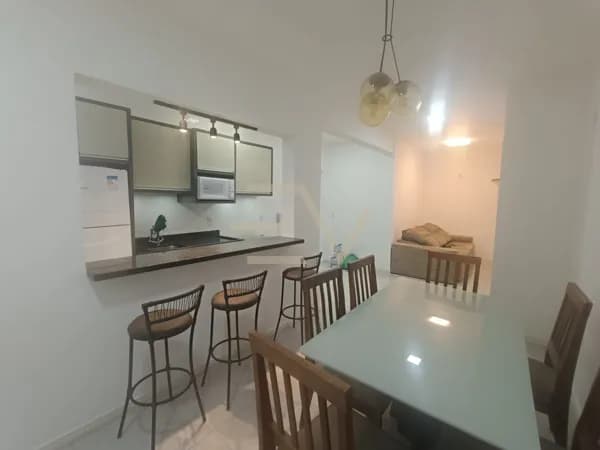 Apartamento Semi-Mobiliado 3 dormitórios no Centro