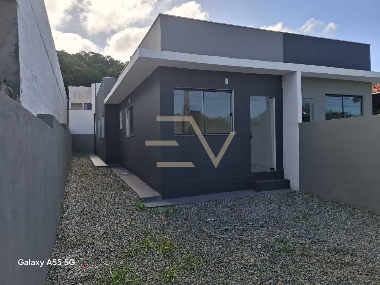 Casa 3 dormitórios no Nossa Sra de Fátima