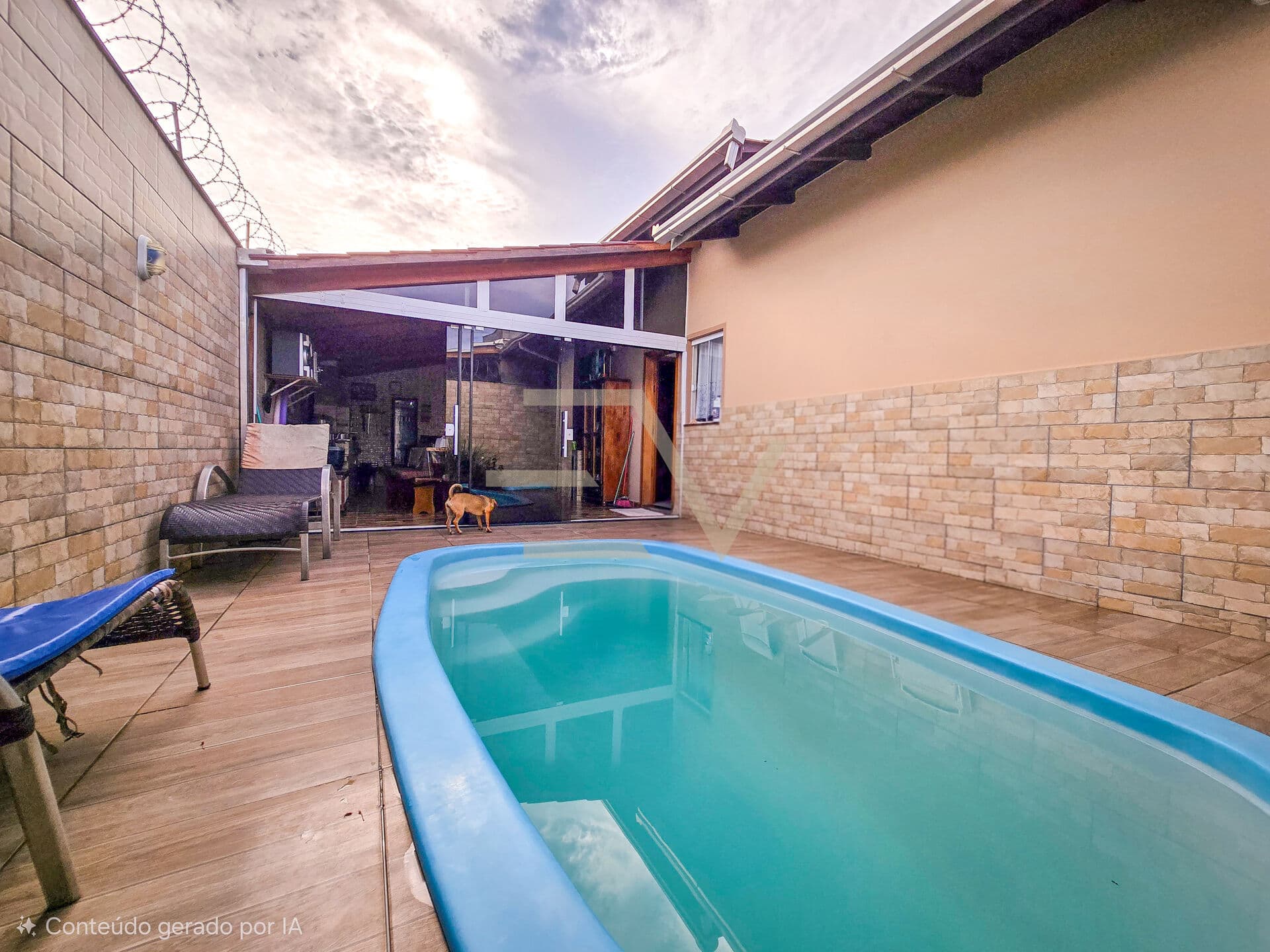 Casa Térrea Única no Terreno, 3 dormitórios em Itajuba