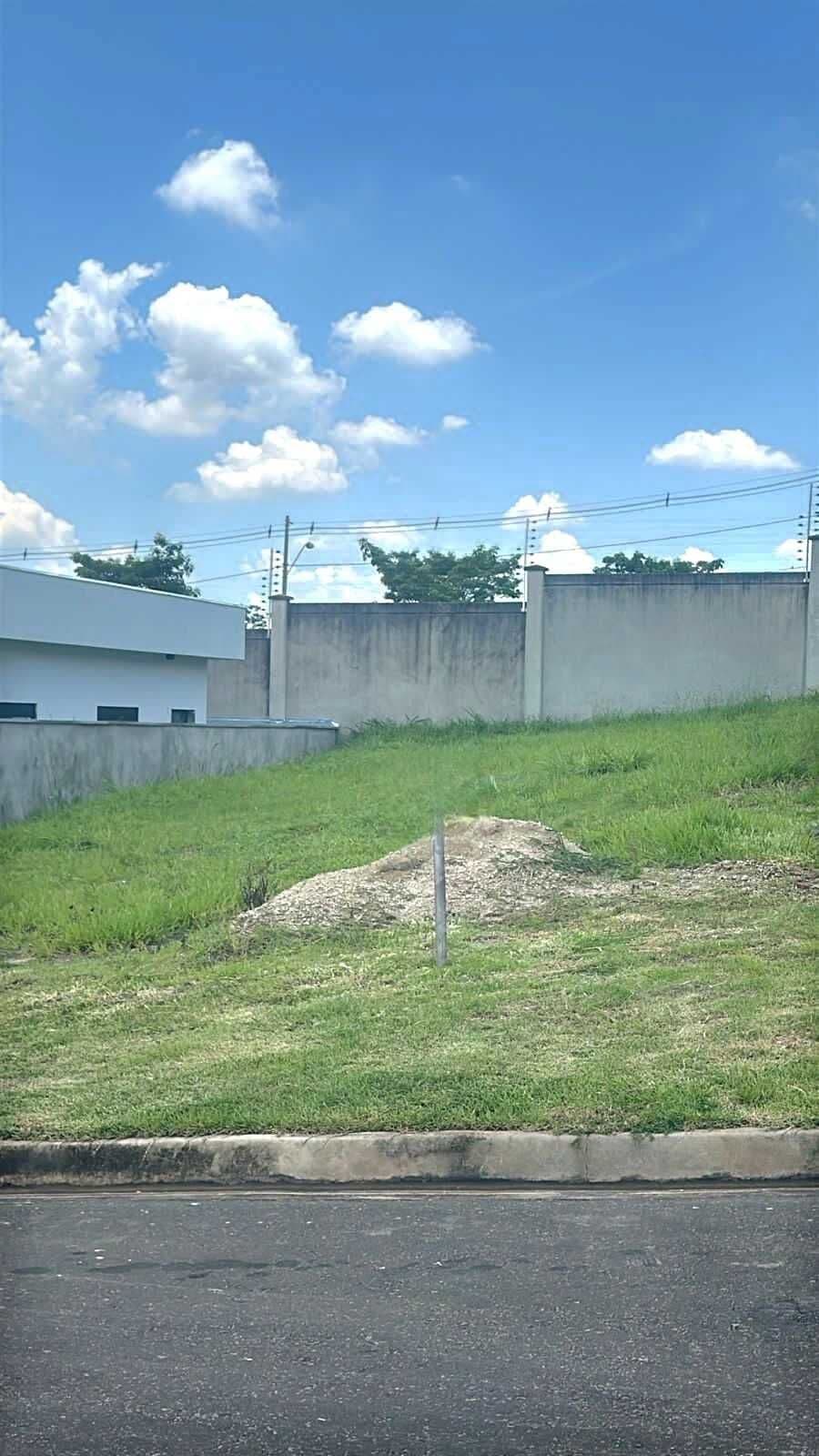 TERRENO Á VENDA NO CONDOMÍNIO RESERVA CENTRAL PARQUE - SALTO/SP