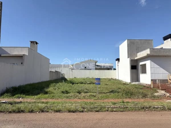 Terreno a venda no bairro Loeff!
