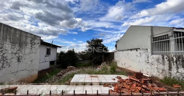 Terreno à venda, 274 m² por R$ 350.000,00 - Vargas - Carazinho/RS