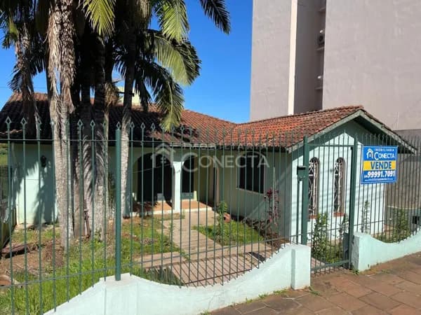 Casa Residencial e Comercial no Centro