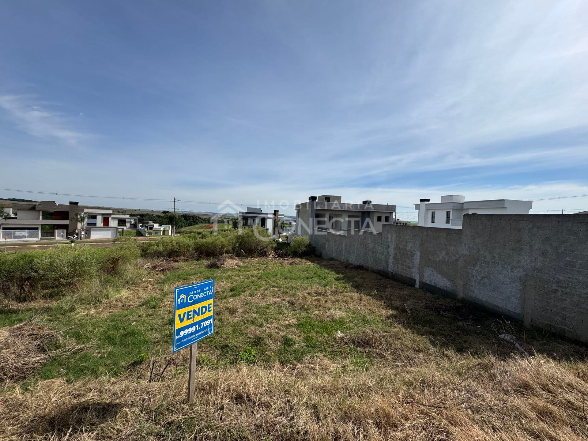 Terreno em Loteamento Morada da Pátria
