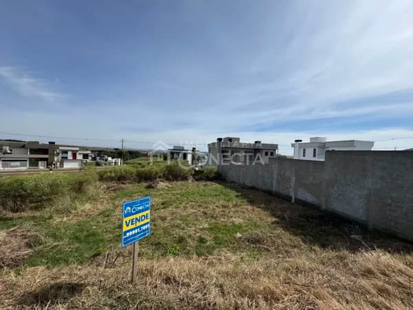 Terreno em Loteamento Morada da Pátria