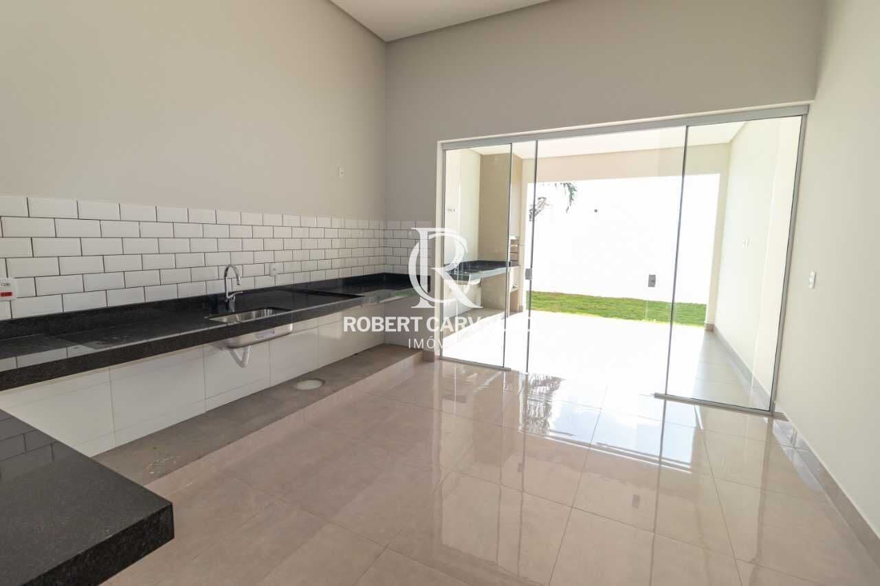 Casa em Passos - Novo Mundo