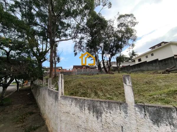 Terreno de Esquina à Venda no Parque dos Príncipes, 572m², Plano, Alto Padrão, Pronto para Construir