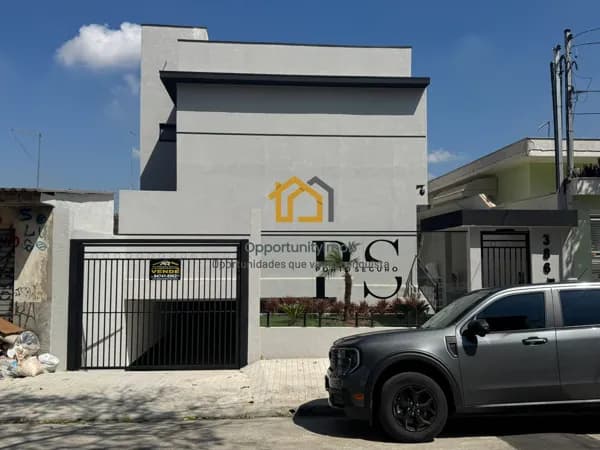 Sobrado Novo em Condomínio à Venda, 2 Suítes, 2 Vagas Cobertas, 74m², Ótimo Acabamento
