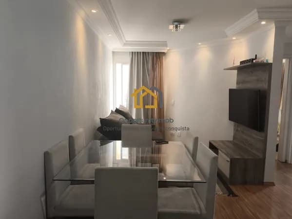 Para este apartamento no Veredas de Quitaúna, a estratégia para o portal Imovelweb é destacar a metragem superior (52m²) e o acesso imediato ao Rodoanel, fatores decisivos para quem busca mobilidade em Osasco. O acabamento com sanca e iluminação planejad