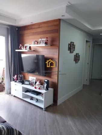 Apartamento à venda com 73,6m², 3 dormitórios (1 suíte) e 1 vaga