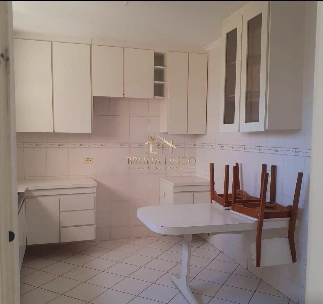 APARTAMENTO ESPAÇOSO DE 130 M² NO CENTRO DA CIDADE! 3 DORMS, SUÍTE, 1 VAGA!