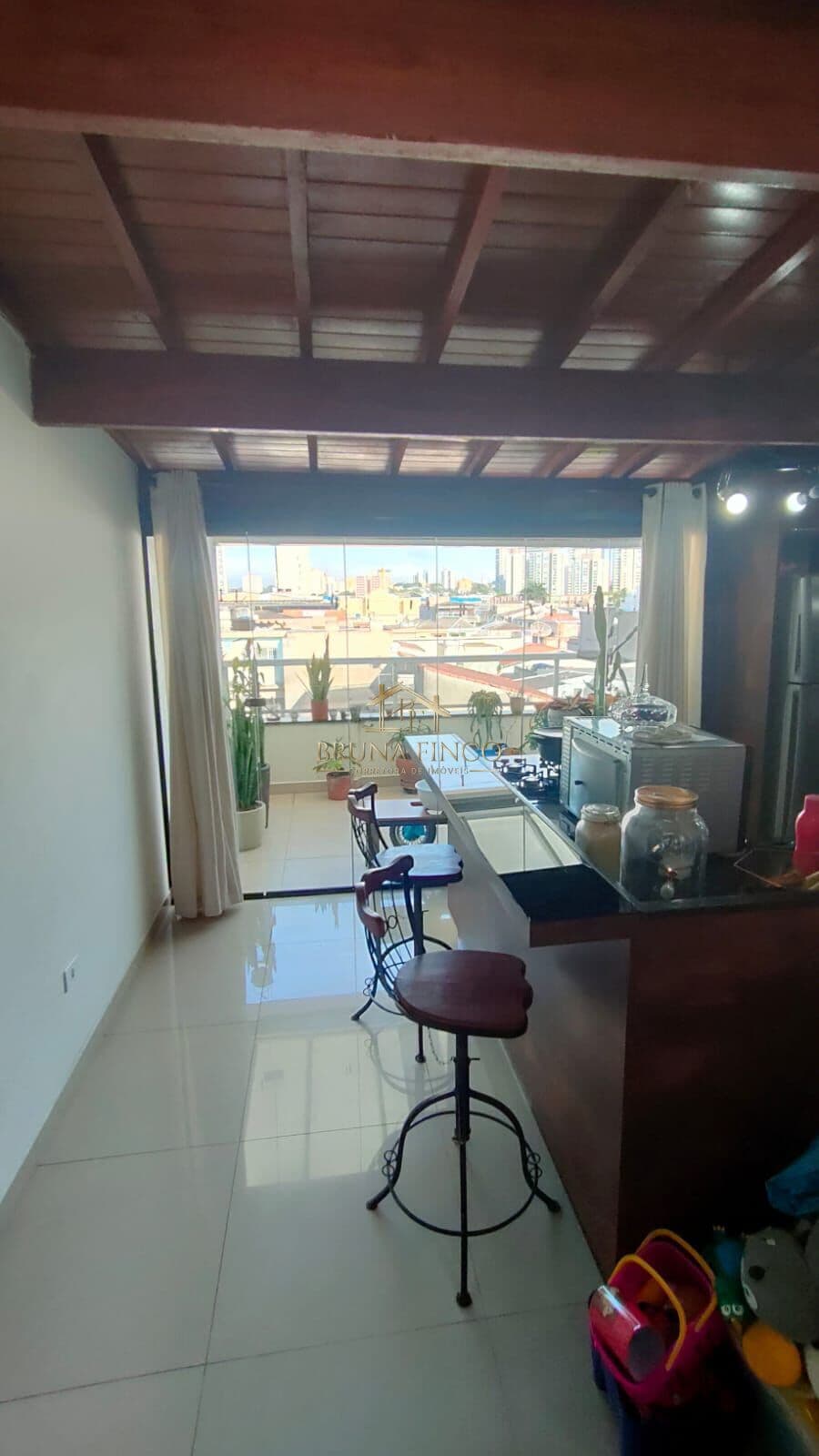 LINDA COBERTURA PLANEJADA DE 108 M² - 2 DORMTS, SUÍTE C/ SACADA, ESPAÇO GOURMET, 2 VAGAS DE GARAGEM! AO LADO DA AV. BOM PASTOR!