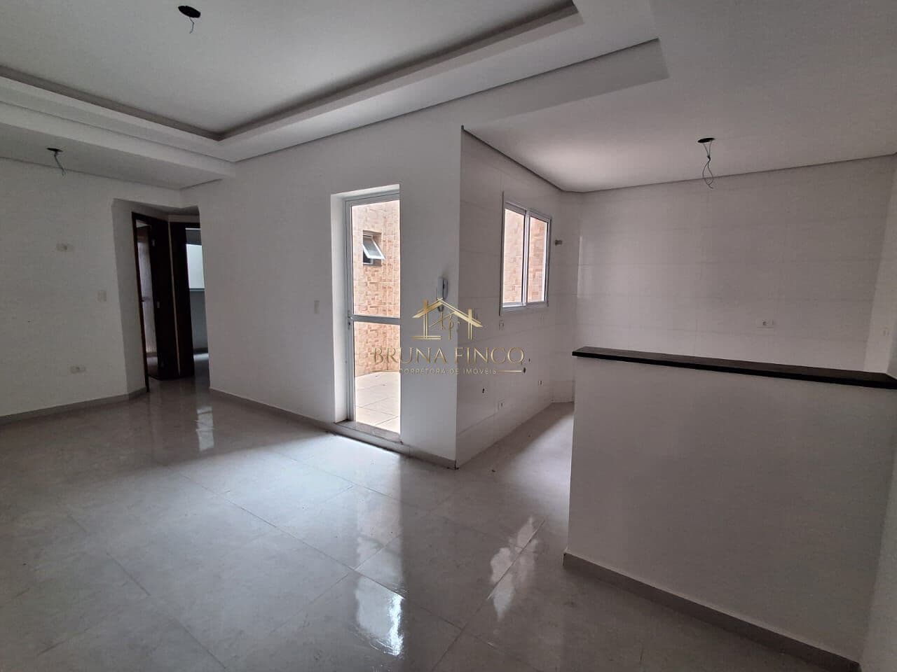 LINDO APARTAMENTO NOVO C/ ELEVADOR - 2 DORMITÓRIOS, SUÍTE, 2 QUINTAIS, 1 VAGA!