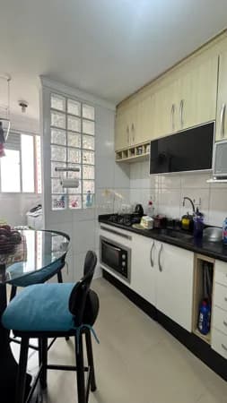 LINDO APARTAMENTO DE 56 M² EM CONDOMÍNIO COM ELEVADOR E PORTARIA 24 HORAS - 2 DORMTS, SALA COM SACADA E 1 VAGA!