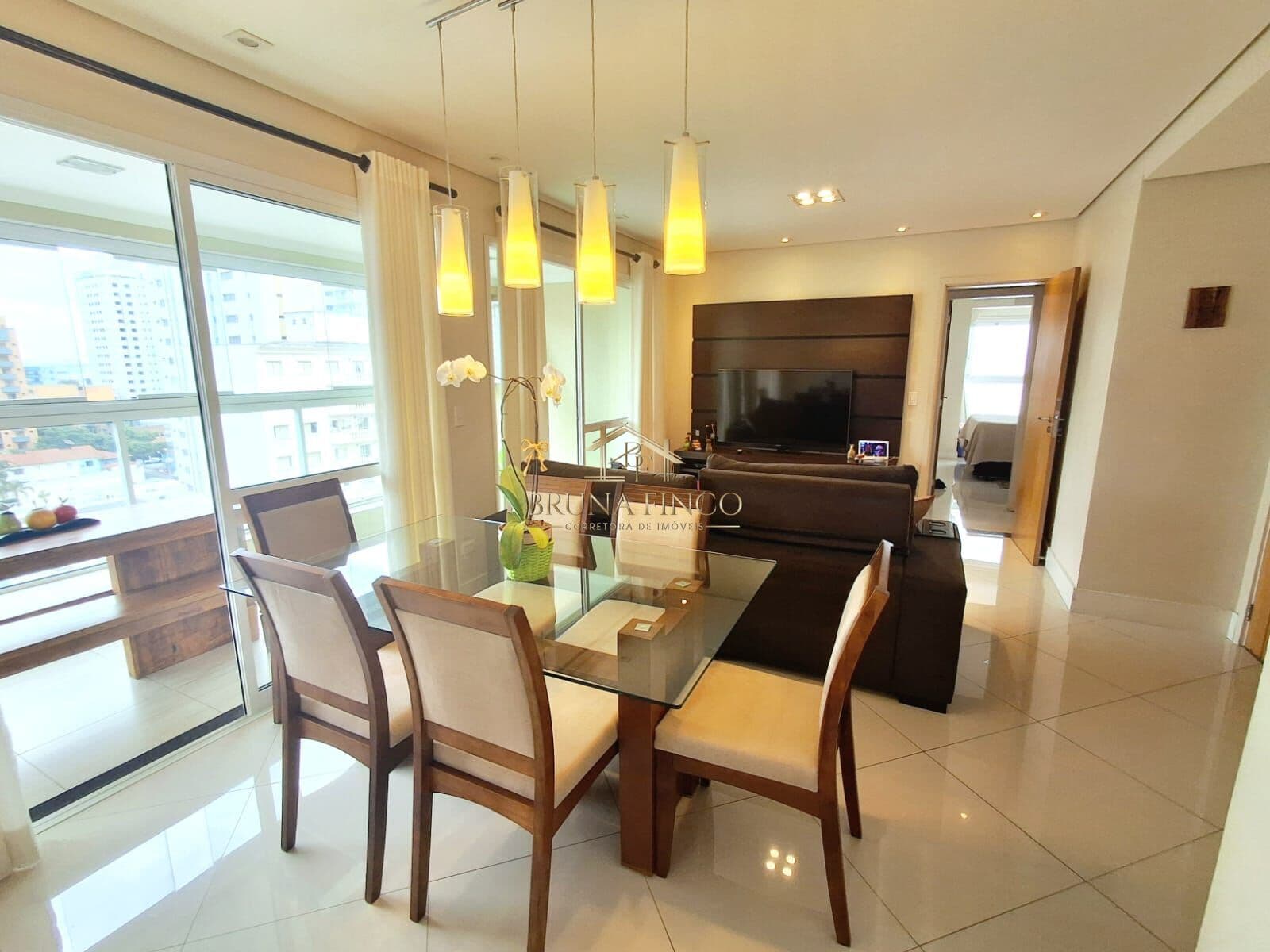 LINDO APARTAMENTO PLANEJADO ALTO PADRÃO 108 M² - 3 DORMTS, SUÍTE, VARANDA GOURMET C/ CHURRASQUEIRA, 3 VAGAS! AO LADO DA AV. GOÍAS!