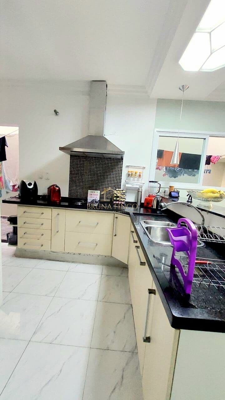 LINDO APARTAMENTO SEM CONDOMÍNIO DE 78 M² - 2 DORMTS, SUÍTE, VARANDA, CHURRASQUEIRA E 1 VAGA! AO LADO DA AV. DOM PEDRO I!