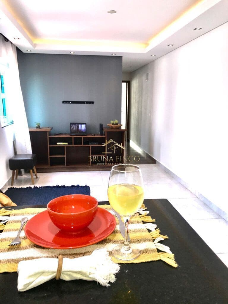 LINDA COBERTURA DE 140 M² AO LADO DO SHOPPING ABC - 3 DORMTS, 2 SUÍTES, HIDRO, SACADA, ESPAÇO GOURMET C/ CHURRASQUEIRA E 2 VAGAS.