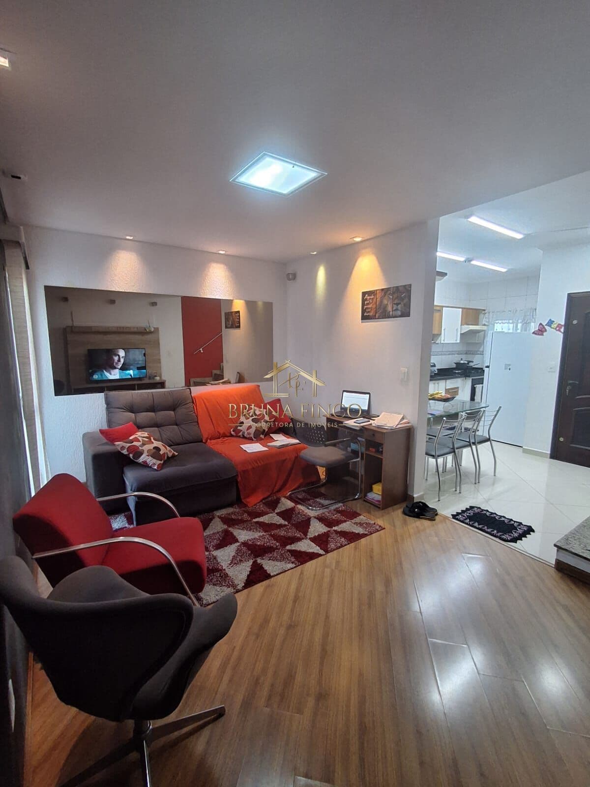 LINDA COBERTURA FRENTE PLANEJADA DE 182 M² - 3 DORMTS, SUÍTE, SACADA, AR CONDICIONADO, CHURRASQUEIRA, 2 VAGAS!