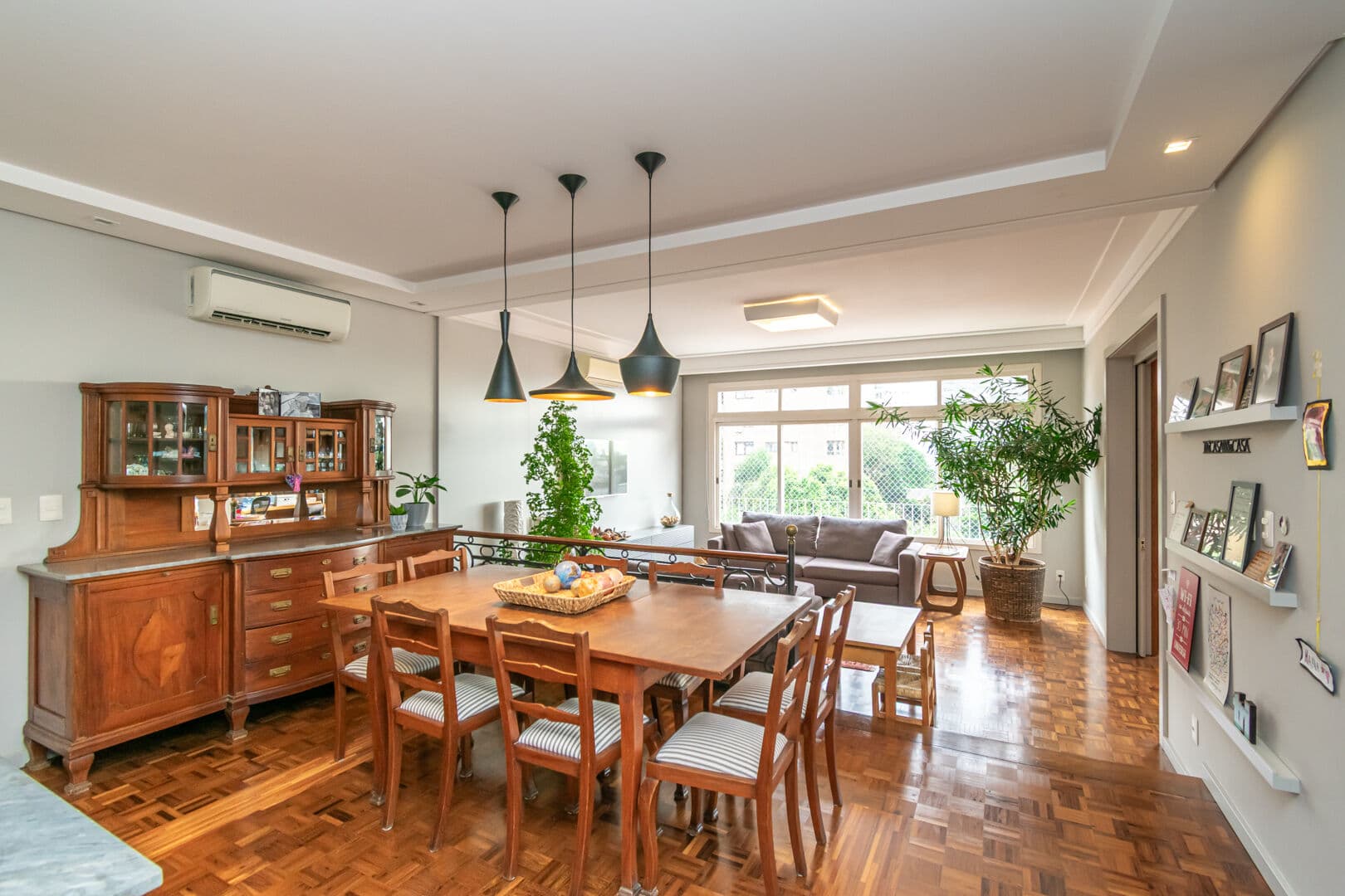 Apartamento com 189m² no Moinhos de Vento