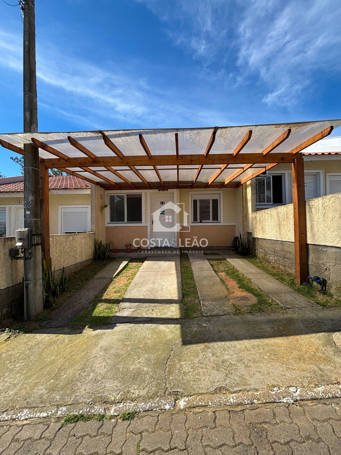Casa de Condomínio em Alvorada - Formoza