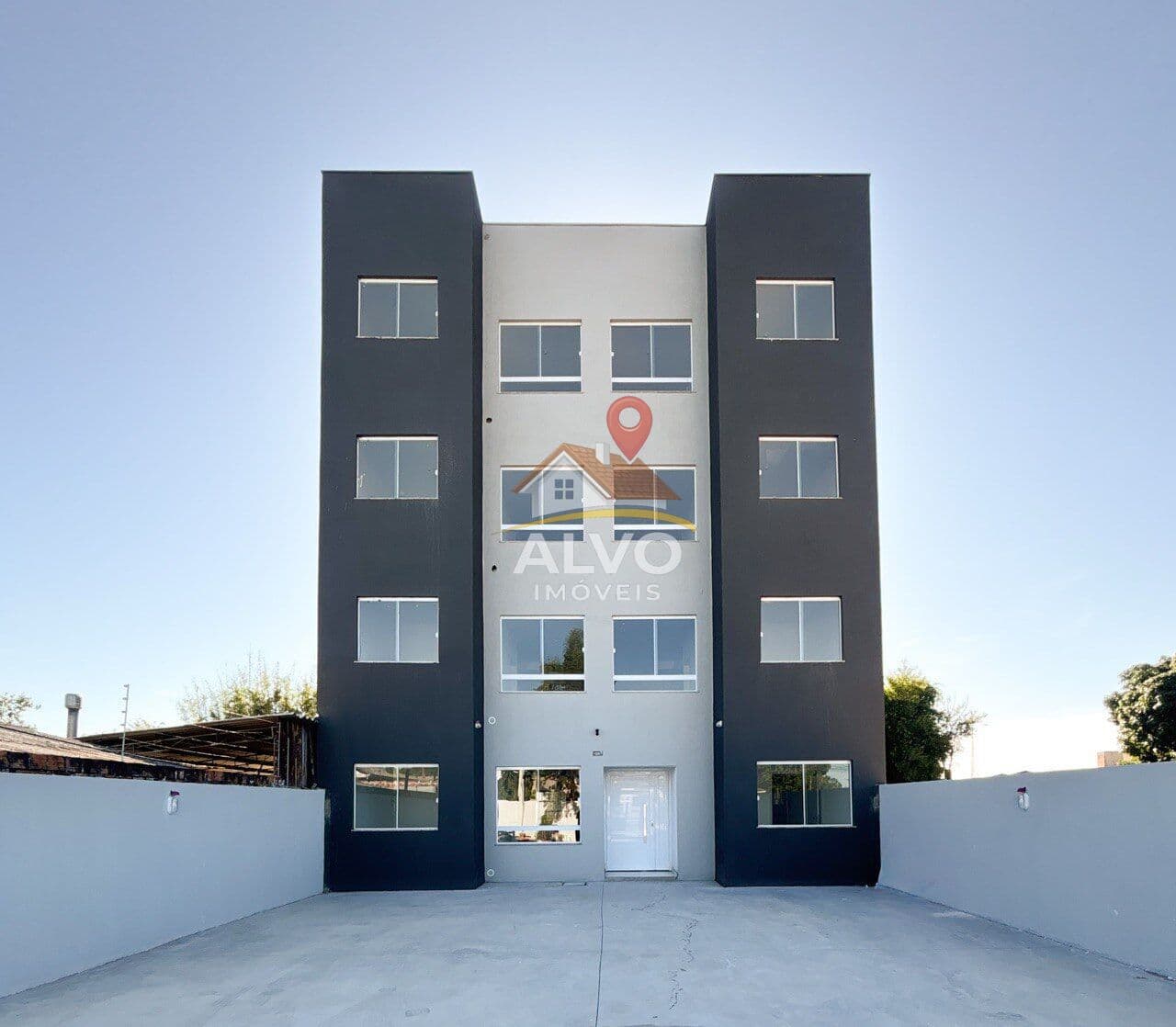 Apartamento em Alvorada - Maringá
