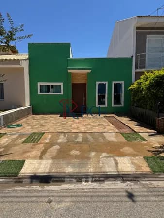 Casa em condomínio à venda no Horto Florestal em Sorocaba