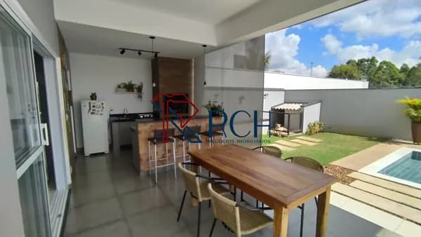 Casa com 3 dormitórios à venda, 200 m² por R$ 1.450.000,00 - Villagio DI Capri - Votorantim/SP