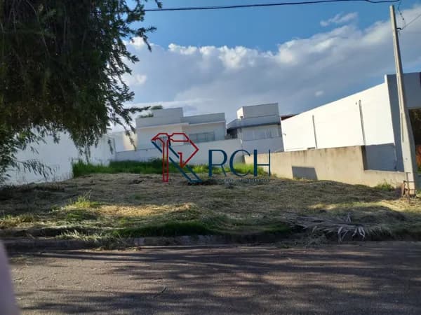 Terreno à venda em condomínio, Votorantim/SP