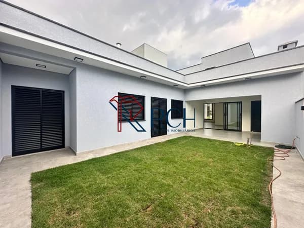 Casa em Condomínio á venda em Aparecidinha, Sorocaba/SP