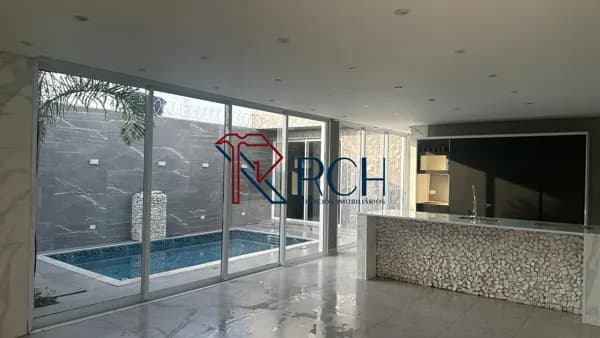 Casa a venda com 2 dormitórios à venda em Sorocaba/SP