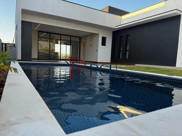 Casa em condomínio em Alphaville - Votorantim/SP