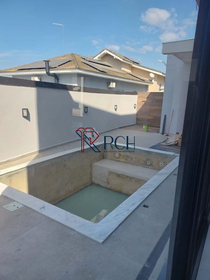 Casa com 4 dormitórios à venda, 235 m² por R$ 2.200.000,00 - Condomínio Parque Esplanada - Votorantim/SP