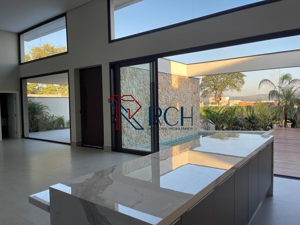Casa com 3 dormitórios à venda, 209 m² por R$ 2.400.000,00 - Alphaville Nova Esplanada - Votorantim/SP