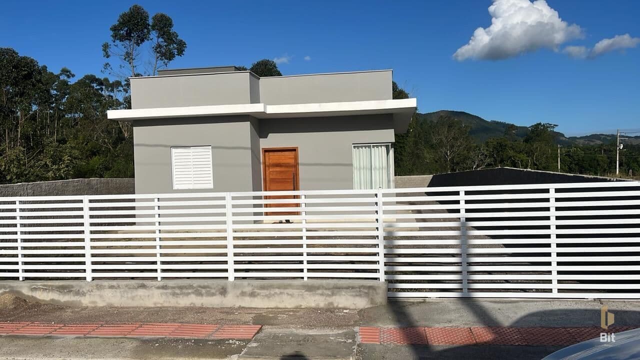 Casa em Pescaria brava - Taquaraçú