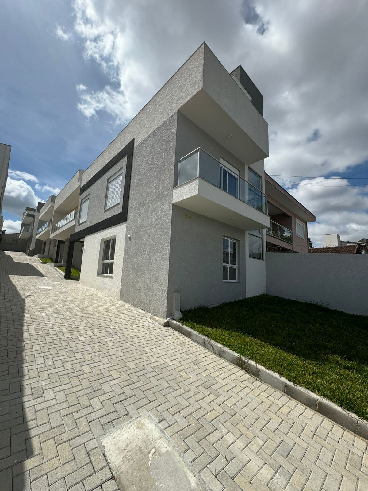 Casa em Condomínio à Venda no Bairro Alto em Curitiba 3 Quartos, 2 Suítes Residencial Munhoz III